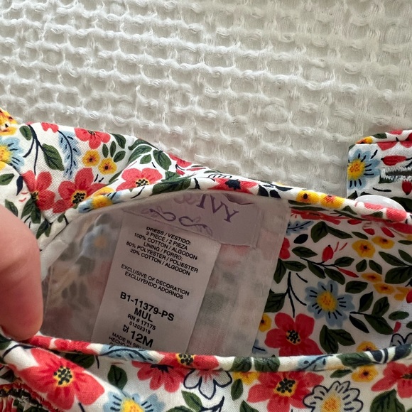 Iris & Ivy Smocked Floral Dress - Picture 2 of 2